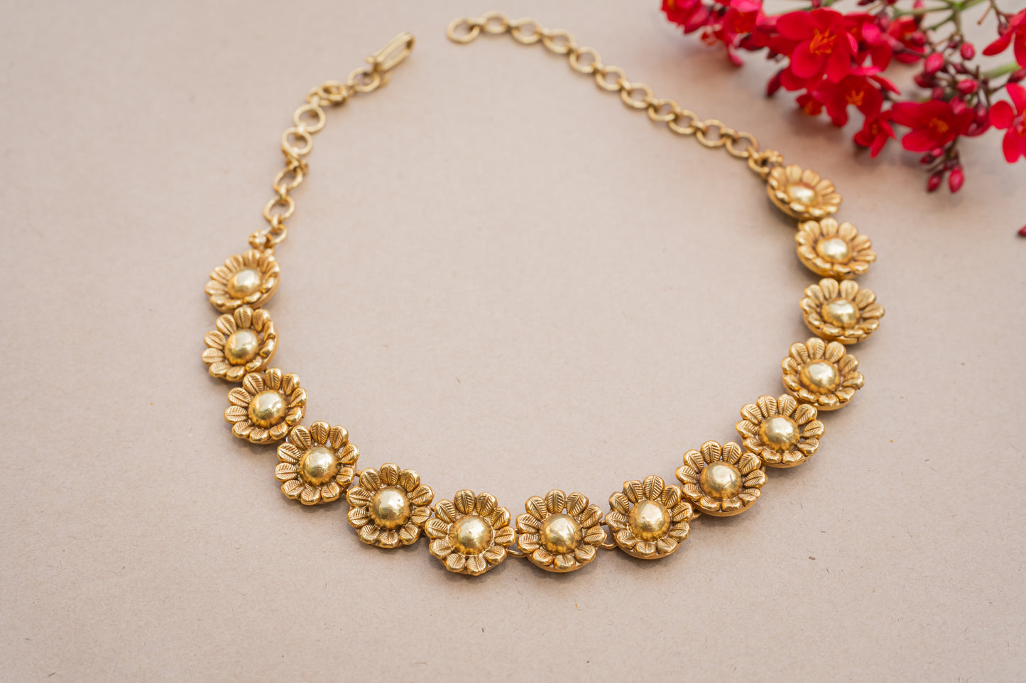 Konkani Heritage Multi-Flower Design