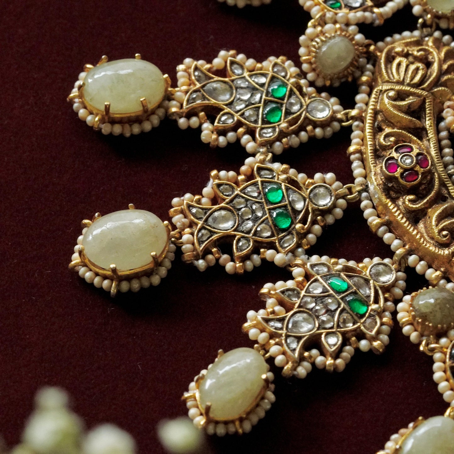 ORN037 Gold Plated 92.5 Silver Citrine Necklace with Meen hangings fastened by precious fresh-water Pearls