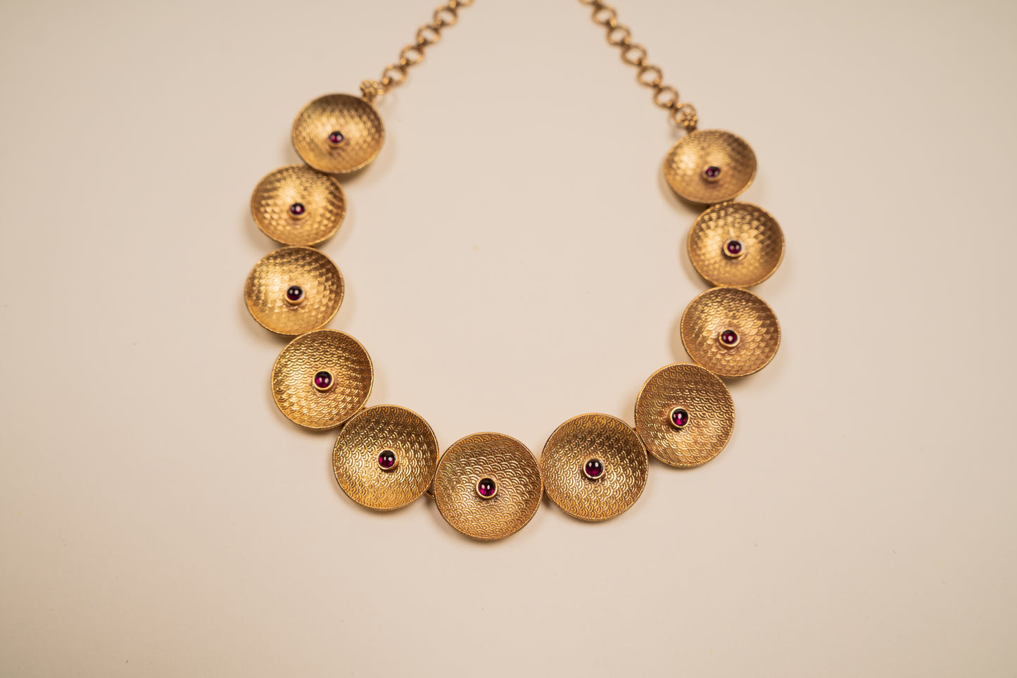 TRIBAL ROUND PIECES SET