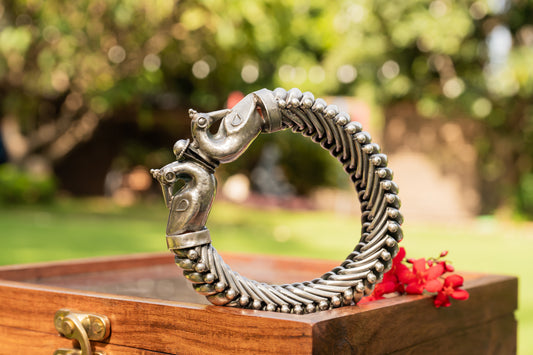 SILVER VALIYA GAJ KADA