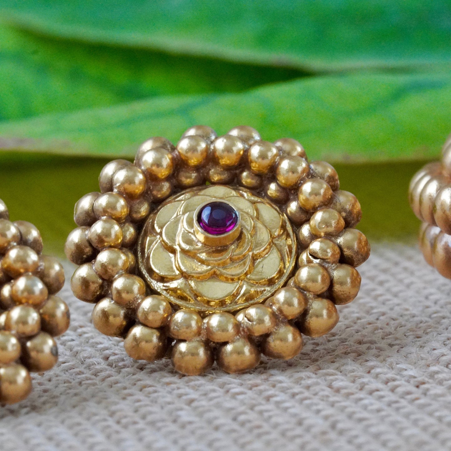 ORN014 Gold Plated 92.5 Silver Elephant Bore hasli Choker and tops