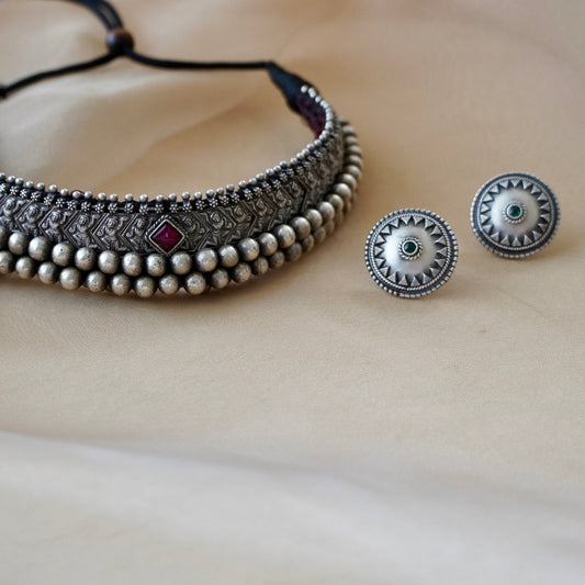 ORN031 92.5 Silver Black Stone Necklace with Pendant and Earrings