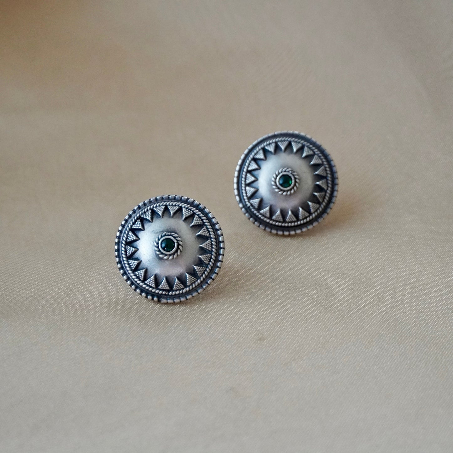 ORN031 92.5 Silver Black Stone Necklace with Pendant and Earrings