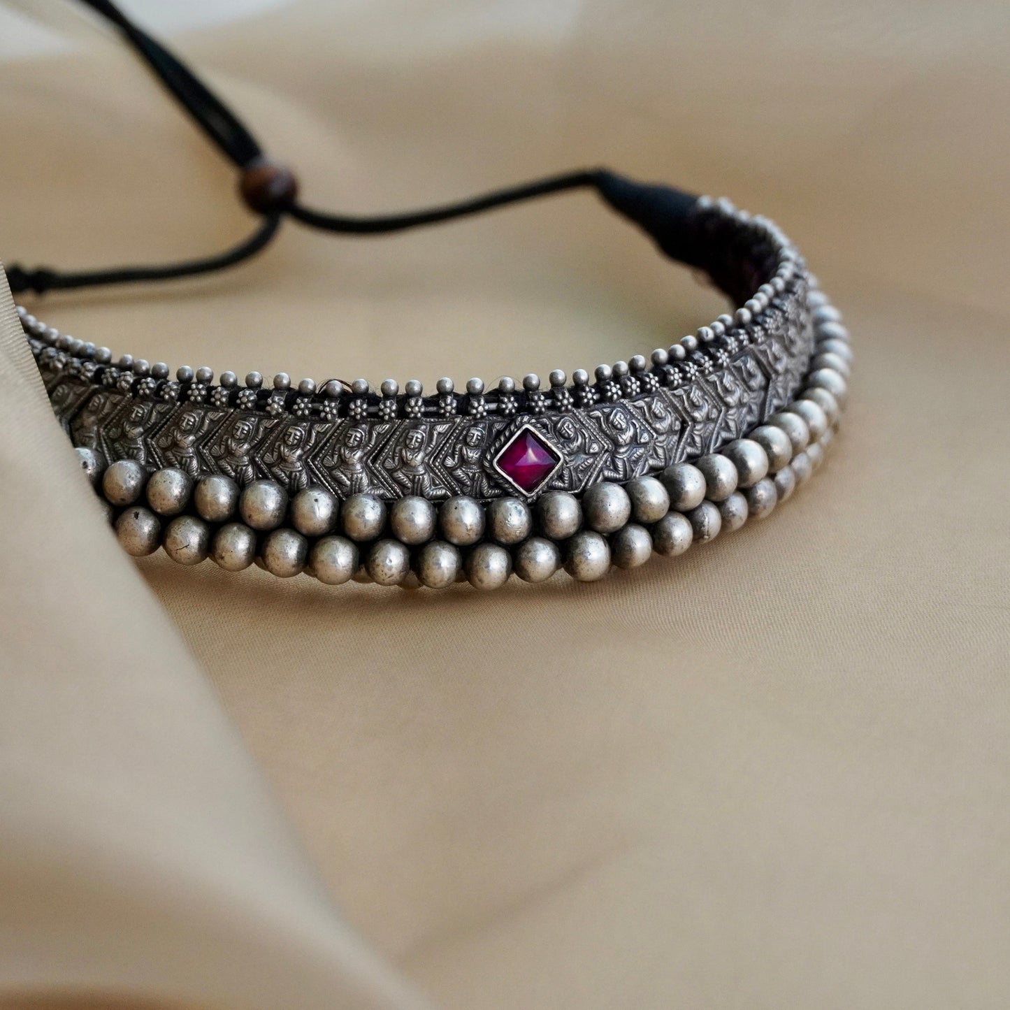 ORN031 92.5 Silver Black Stone Necklace with Pendant and Earrings