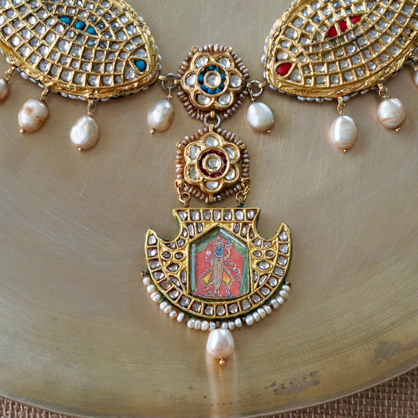 ORN032 Gold Plated 92.5 Silver Meen Shrinathji Reversible Necklace fastened by fresh-water pearls