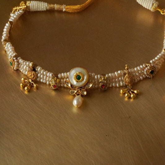 ORN053 Gold plated 92.5 silver centre white centre strung in pearl lines choker and earrings