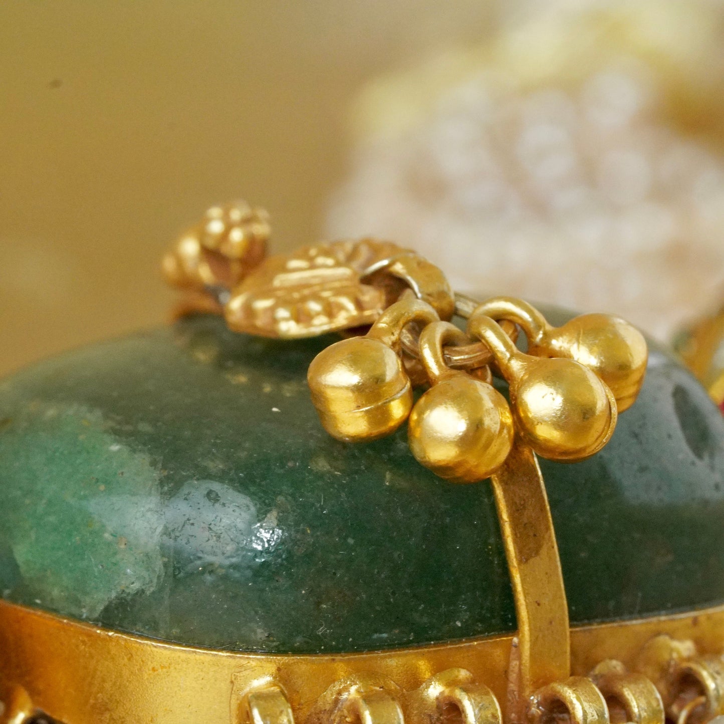 ORN054 Gold plated 92.5 silver multi stone bolster amulet necklace with green centre stone