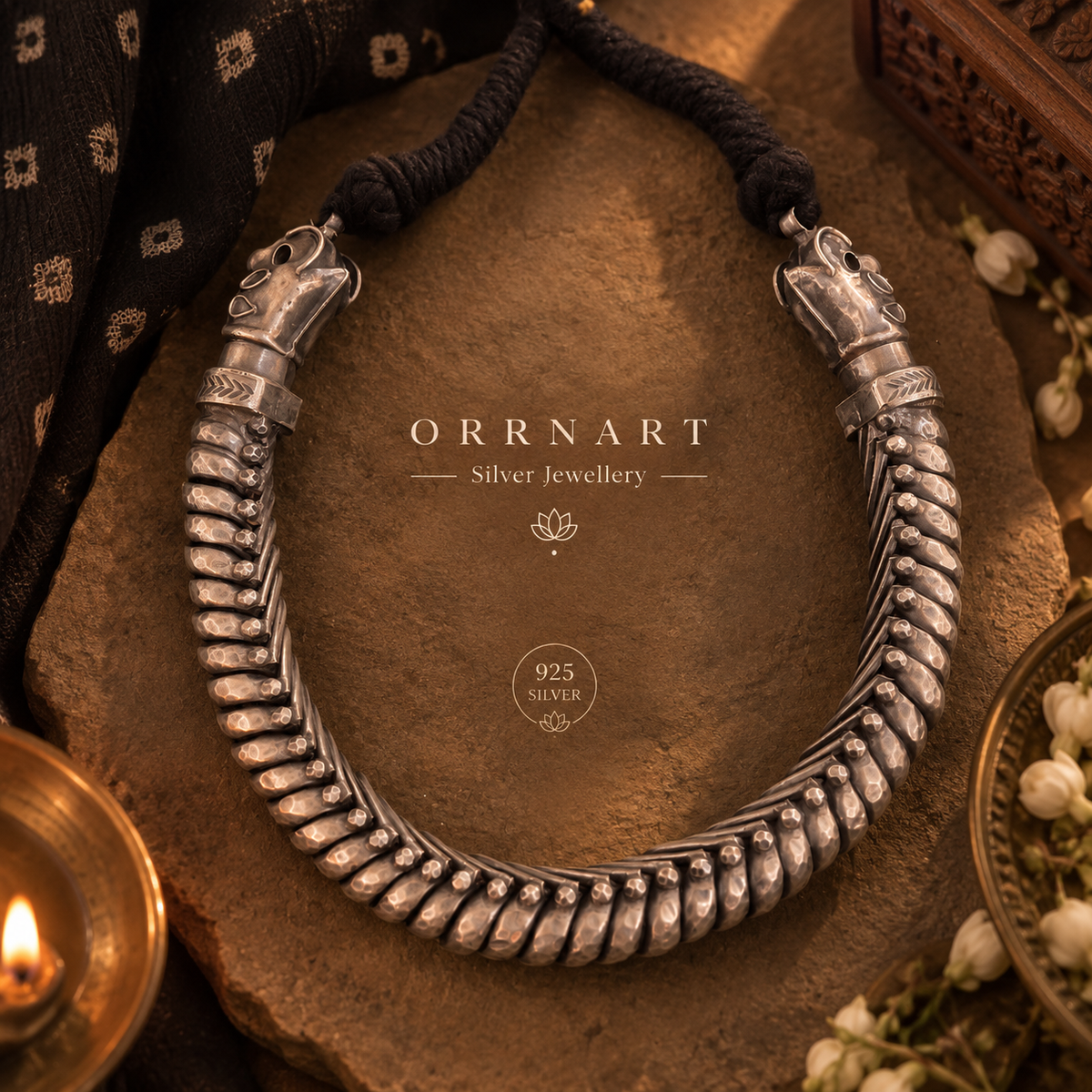 Sutalya necklace